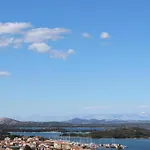 Family Villaarta Apartment Murter