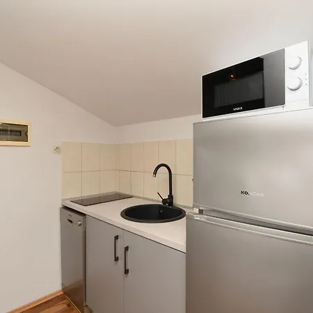 Appartamento Family Villaarta Murter