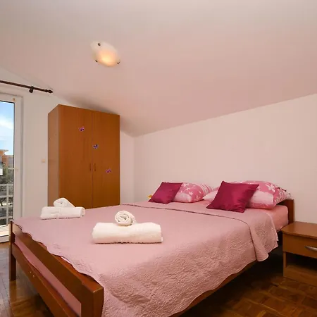 Apartment Family Villaarta Murter