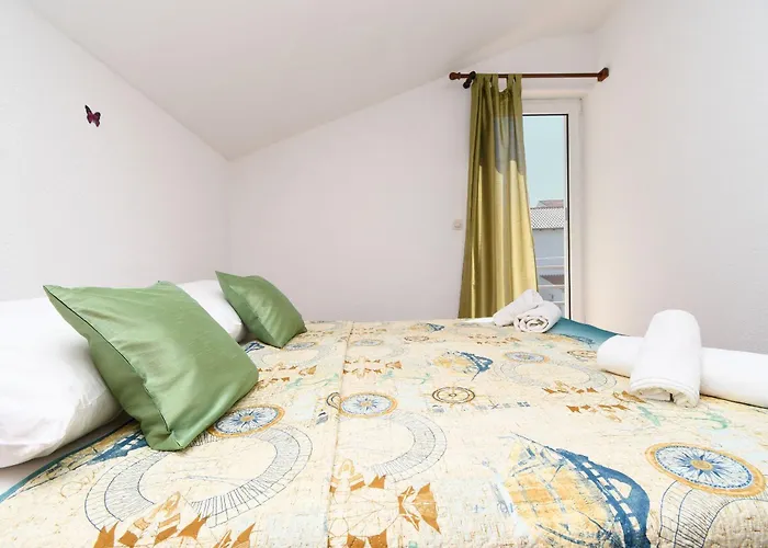 Apartments Family Villaarta Appartamento Murter