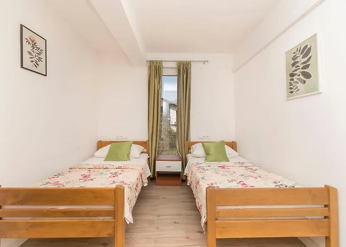 Apartments Family Villaarta Apartman Murter