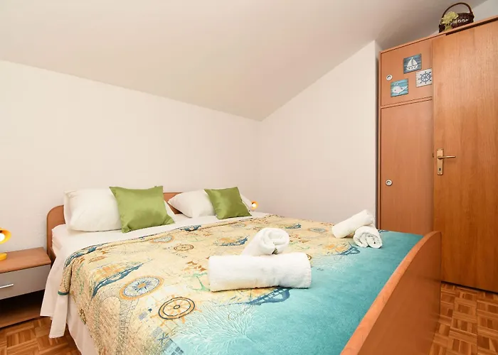 Apartments Family Villaarta Murter