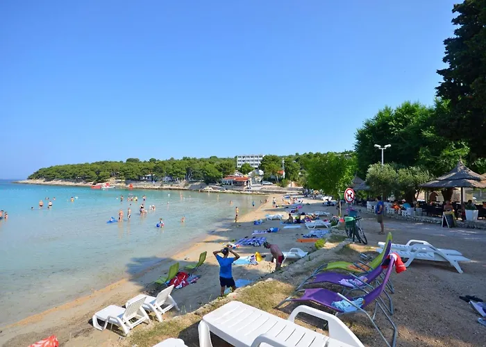 Apartments Family Villaarta Murter