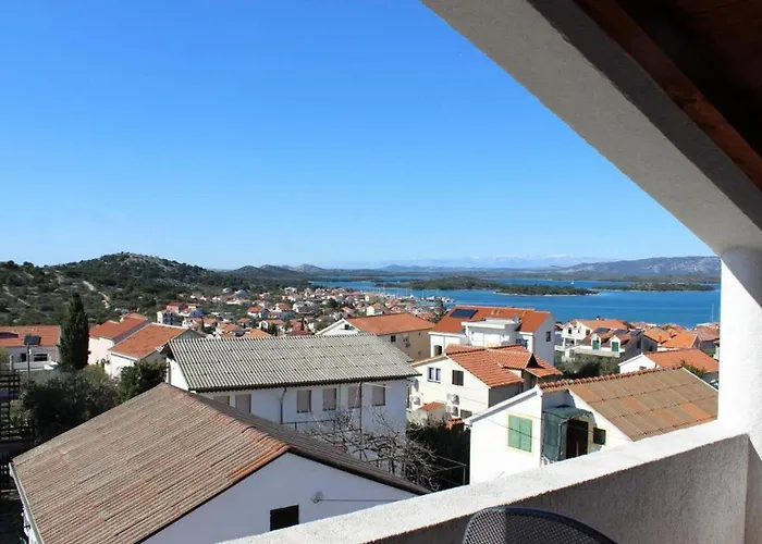 Apartments Family Villaarta Apartman