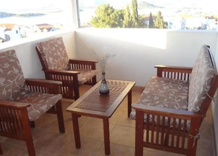 Apartman Apartments Family Villaarta