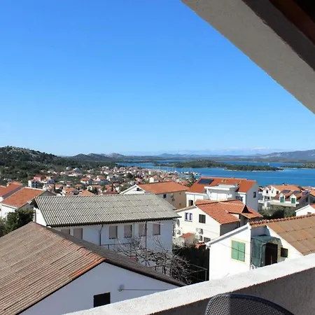 Apartments Family Villaarta Apartment