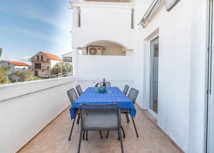 Apartments Family Villaarta Murter