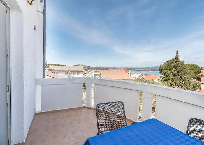 Apartment Apartments Family Villaarta Murter